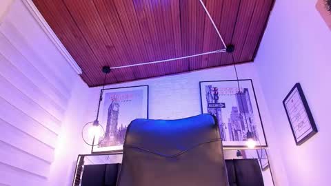       online show from 10, 10, 2025