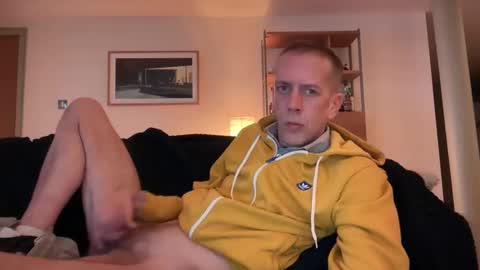 Snapshot of tyronev70 chatting on 19, 3, 2026 Ty online show from 19, 3, 2026