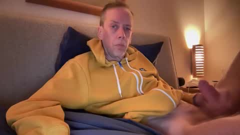 Snapshot of tyronev70 chatting on 6, 4, 2026 Ty online show from 6, 4, 2026