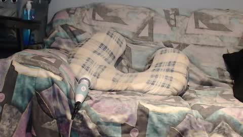 Helena and Tyson online show from 16, 11, 2025