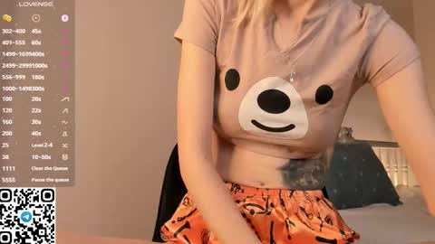 Snapshot of tyty_pupu chatting on 29, 9, 2025 Christine 3 Next broadcast tomorrow at 2100 GMT 5 online show from 29, 9, 2025
