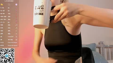 Christine 3 Next broadcast tomorrow at 2100 GMT 5 online show from 27, 4, 2026