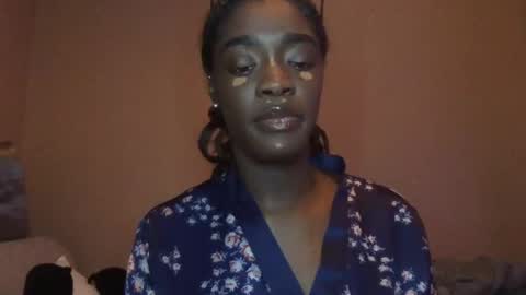 Snapshot of uarentmani24 chatting on 5, 1, 2025 Mani online show from 5, 1, 2025