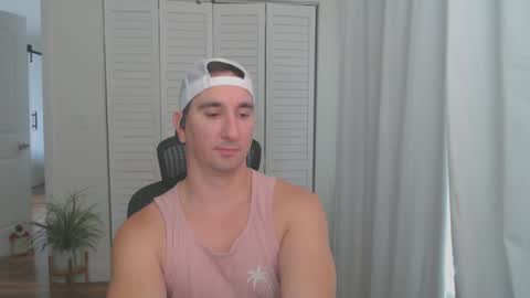 uglyduck3532 online show from 20, 1, 2025