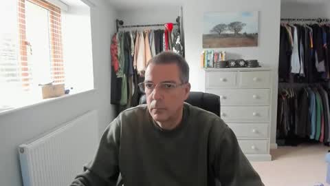 Snapshot of ukmarried2026 chatting on 11, 5, 2026 John online show from 11, 5, 2026