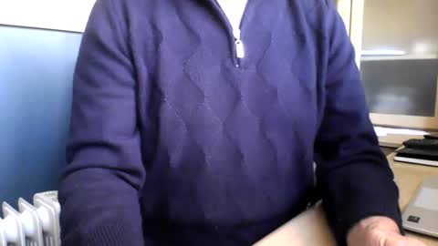 Snapshot of ukshowall chatting on 10, 6, 2026 mark online show from 10, 6, 2026