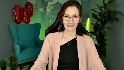 UnaTera online show from 7, 10, 2025