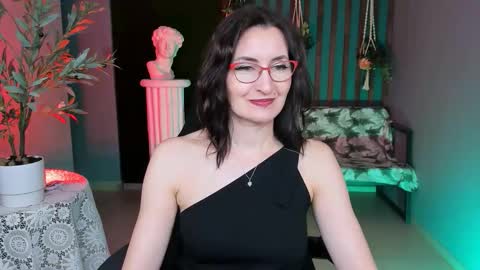 UnaTera online show from 28, 11, 2025