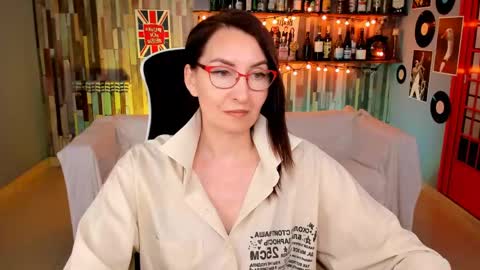 UnaTera online show from 8, 5, 2026