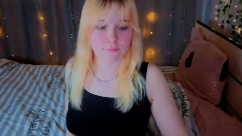 unburntkatniss online show from 24, 4, 2026