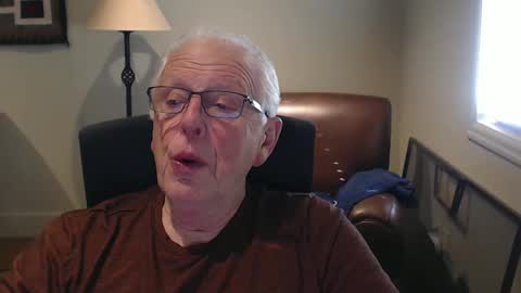 Snapshot of uncut_cumslut chatting on 21, 9, 2025 uncut_cumslut online show from 21, 9, 2025