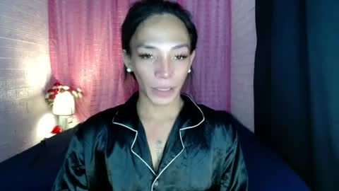 Snapshot of uncut_queen chatting on 15, 7, 2026 LOVELY JANE online show from 15, 7, 2026