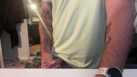 uncutbeard129840 online show from 22, 4, 2026