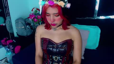 Snapshot of underbaby_ chatting on 18, 12, 2024 UnderBaby online show from 18, 12, 2024