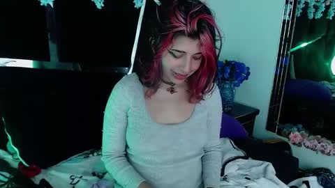 Snapshot of underbaby_ chatting on 1, 3, 2025 UnderBaby online show from 1, 3, 2025