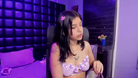 Snapshot of underbaby_ chatting on 19, 9, 2025 UnderBaby online show from 19, 9, 2025