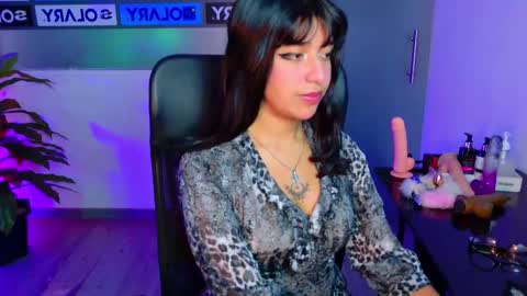 Snapshot of underbaby_ chatting on 5, 11, 2025 UnderBaby online show from 5, 11, 2025