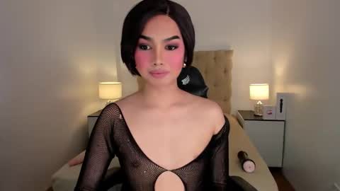 Lily online show from 16, 11, 2025