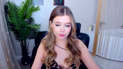 Alice online show from 15, 2, 2025