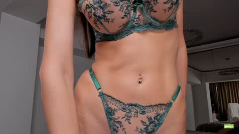 Silvia online show from 11, 3, 2025