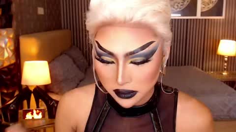 BRIANNA online show from 16, 4, 2026