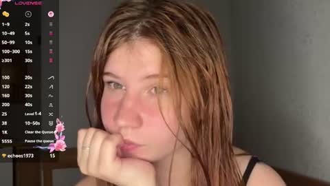 Snapshot of unicuty chatting on 7, 7, 2026 Mila here online show from 7, 7, 2026