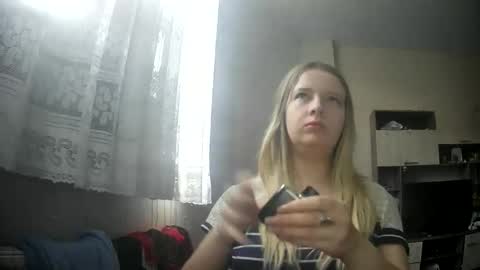 Snapshot of universeemily chatting on 11, 10, 2025 UniverseEmily online show from 11, 10, 2025