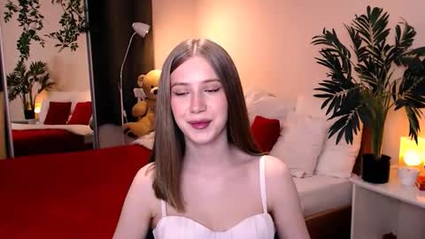 Snapshot of unreal_lady chatting on 6, 6, 2026 unreal_lady online show from 6, 6, 2026