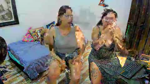 Kary and jhoa online show from 15, 11, 2025