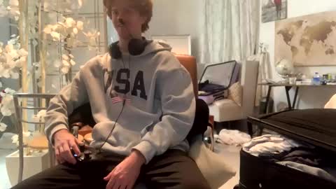 Stepbro online show from 1, 2, 2025