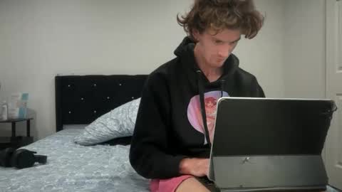 Stepbro online show from 23, 11, 2025