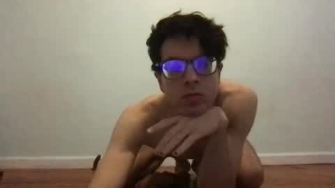 Snapshot of upsetboy chatting on 9, 10, 2025 deaf mute boy online show from 9, 10, 2025