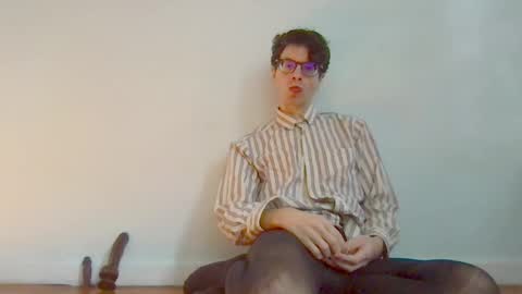 deaf mute boy online show from 26, 10, 2025