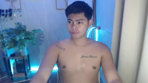 Snapshot of ur_asian_babe143 chatting on 7, 12, 2024 Jm online show from 7, 12, 2024