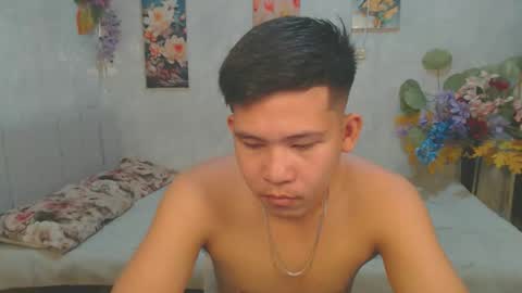 Snapshot of ur_bigcockeziekiel chatting on 8, 5, 2026 ur_bigcockeziekiel online show from 8, 5, 2026