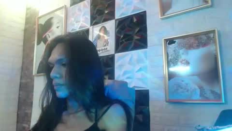 Snapshot of ur_chrizzy_fav chatting on 9, 10, 2025 chrizzy online show from 9, 10, 2025
