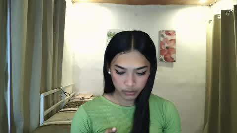 ur_dazzlingmorenaxx online show from 22, 7, 2026