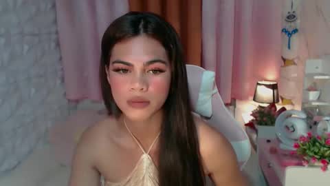 ur_dollxxx online show from 5, 10, 2025