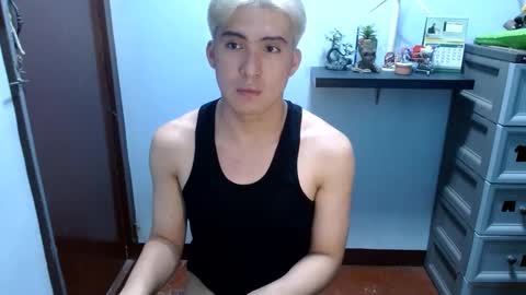 Snapshot of ur_jayqutee chatting on 25, 12, 2024 Ur jayqutee online show from 25, 12, 2024