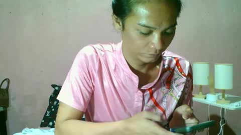 ur_sexybabe_ehra online show from 15, 1, 2025