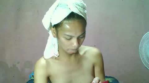 Snapshot of ur_sexybabe_ehra chatting on 27, 4, 2026 ur_sexybabe_ehra online show from 27, 4, 2026