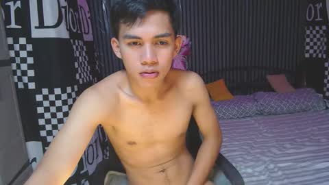 ur_shan21 online show from 18, 4, 2026