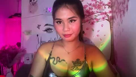 Snapshot of ur_ultimatedreamgirlxoxo chatting on 26, 4, 2026 HelloIm Girly online show from 26, 4, 2026