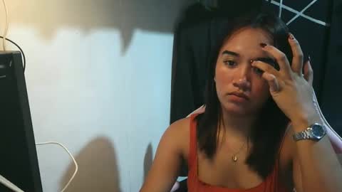 ur_wetwife online show from 7, 11, 2025