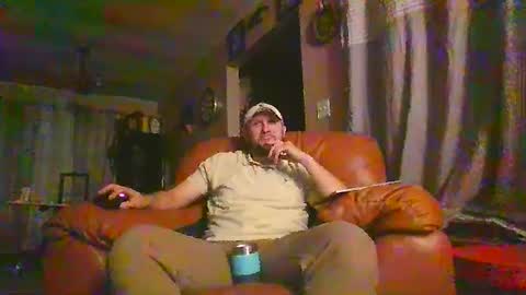 Snapshot of ur_zaddy4now chatting on 3, 2, 2025 ur_zaddy4now online show from 3, 2, 2025