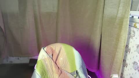 Snapshot of urasian_crisa chatting on 30, 9, 2025 urasian_crisa online show from 30, 9, 2025