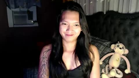 NEWRA  ALLISON online show from 26, 3, 2026