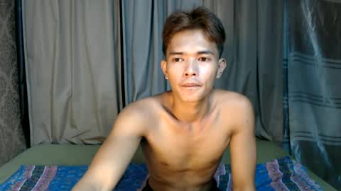 Snapshot of urasian_rey chatting on 17, 6, 2026 urasian_rey online show from 17, 6, 2026