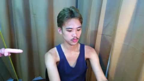 Snapshot of urasiancumboix2 chatting on 15, 6, 2026 urasiancumboix2 online show from 15, 6, 2026