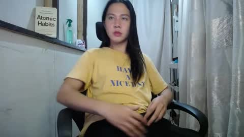 Snapshot of urasiantserika chatting on 19, 12, 2024 Erika online show from 19, 12, 2024